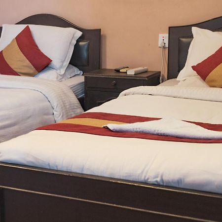 Nepalaya Hotel Kathmandu Buitenkant foto