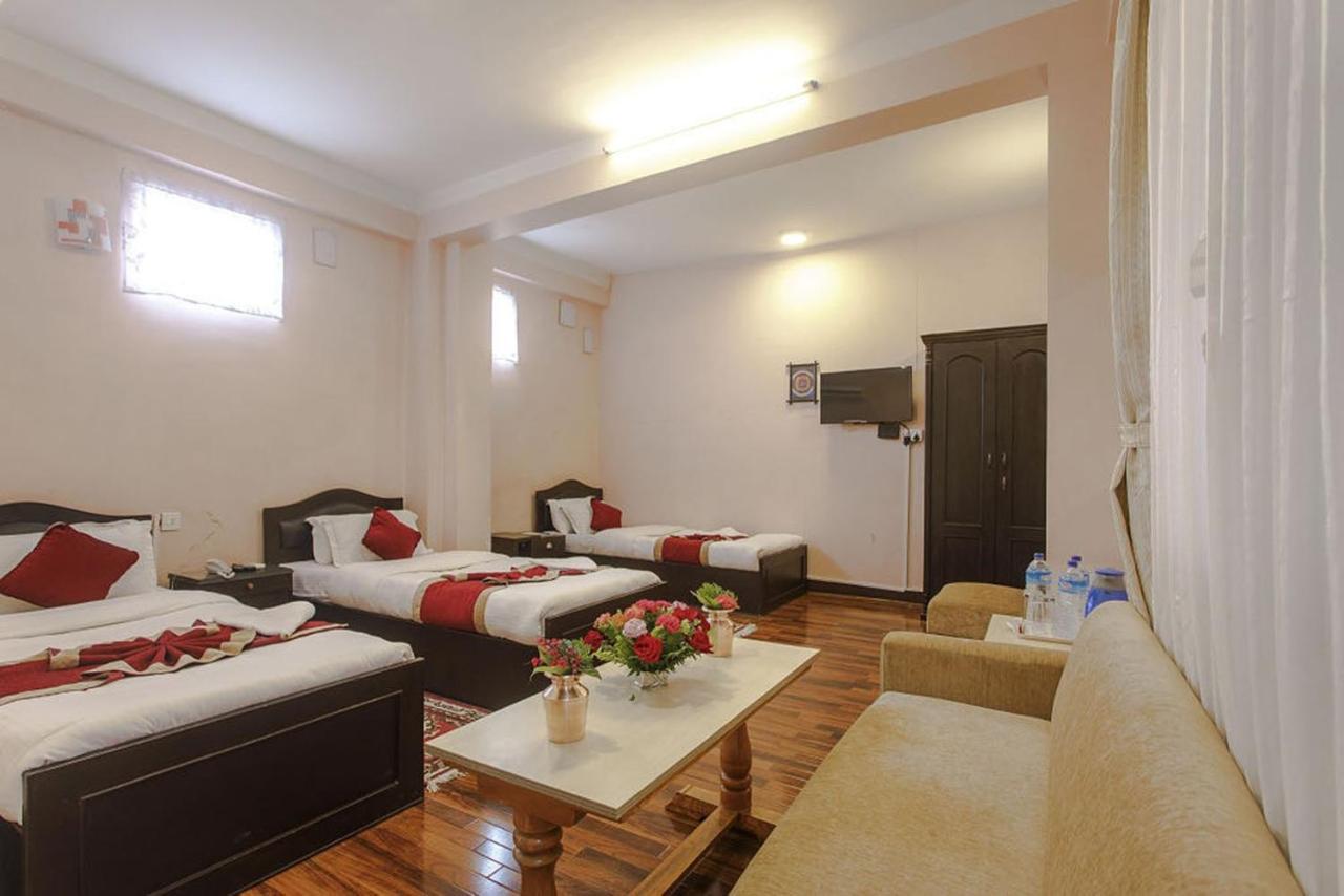 Nepalaya Hotel Kathmandu Buitenkant foto