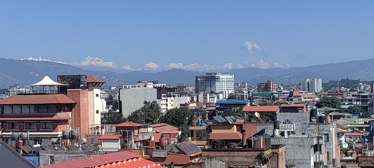 Nepalaya Hotel Kathmandu Buitenkant foto
