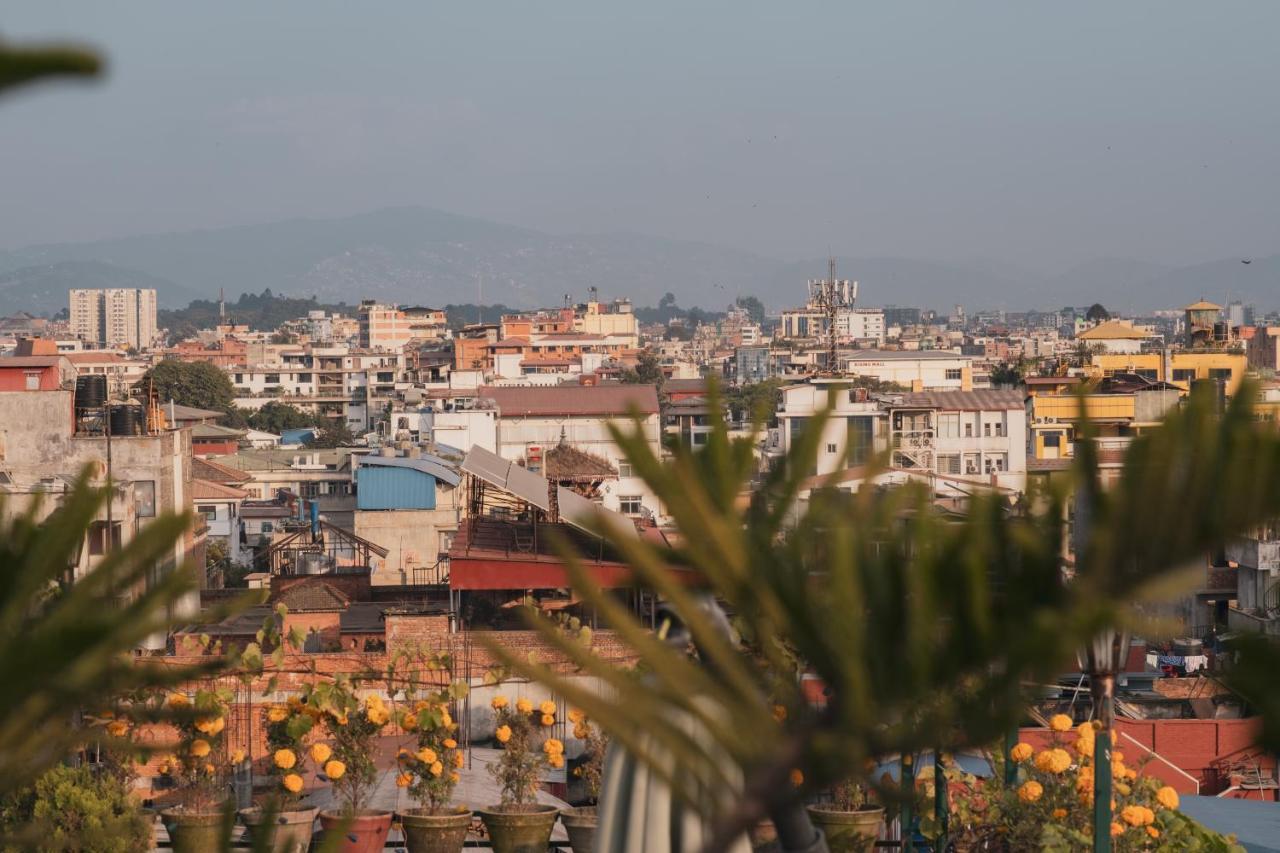 Nepalaya Hotel Kathmandu Buitenkant foto