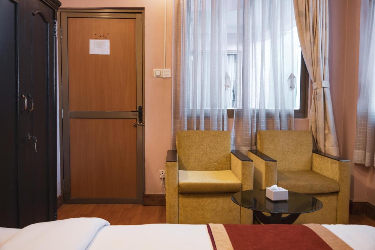 Nepalaya Hotel Kathmandu Buitenkant foto