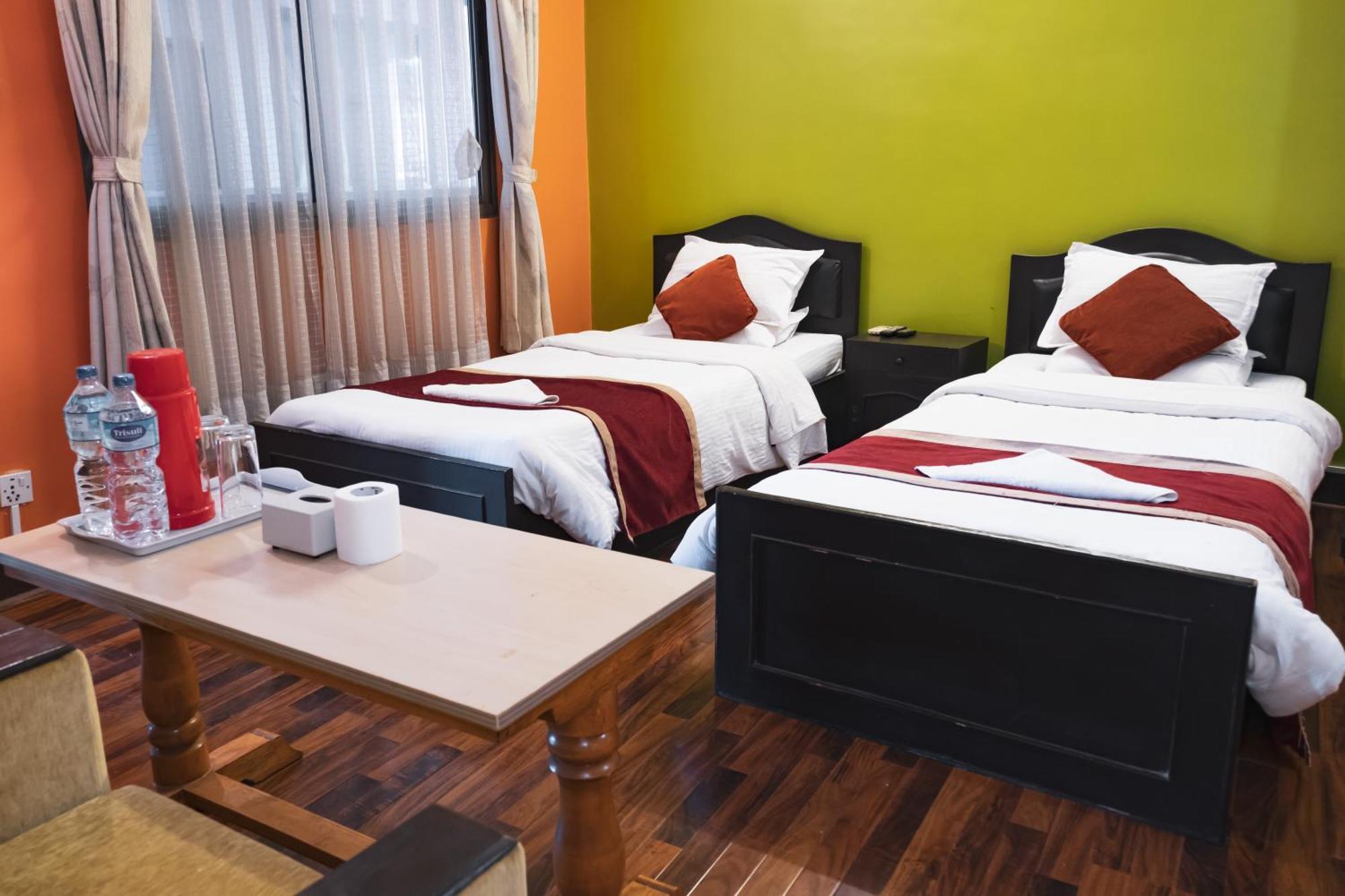 Nepalaya Hotel Kathmandu Buitenkant foto
